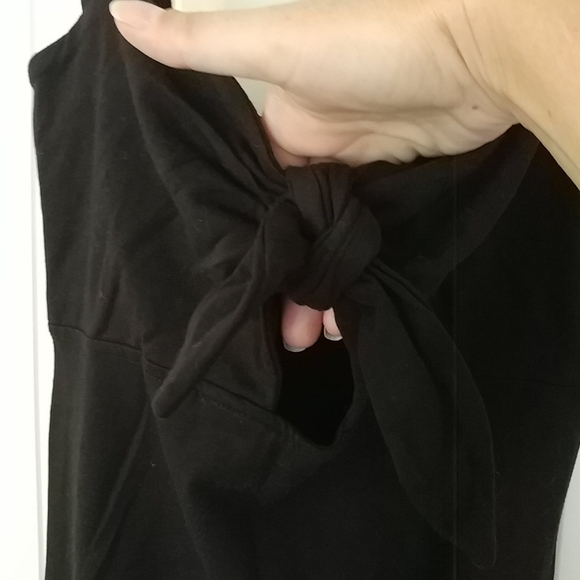 Black dress - Picture 2 of 4